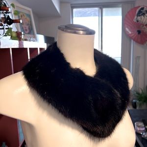 Vintage Brown Mink Fur Neck Scarf with Button Detail